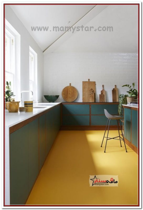 wood kitchen colors 2024