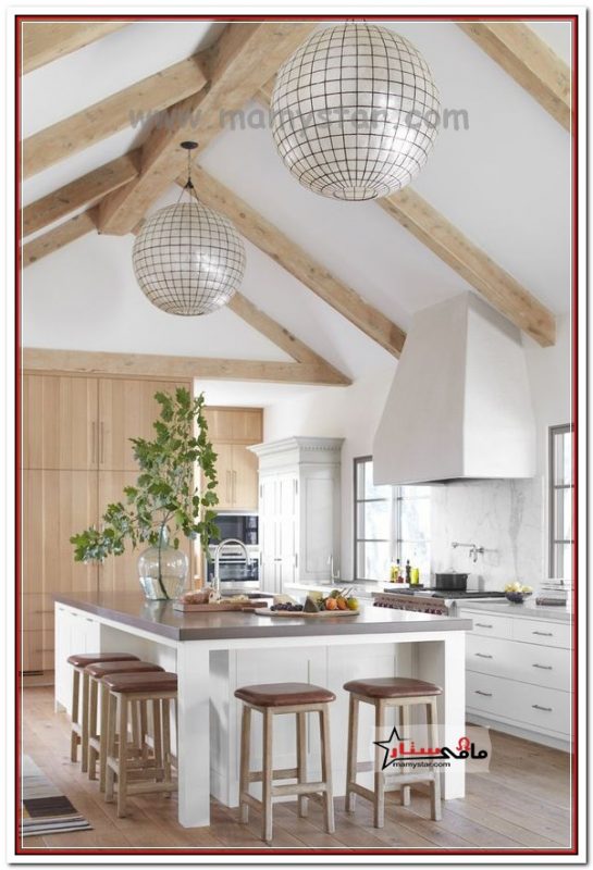 Kitchens with exposed wood beams 2024