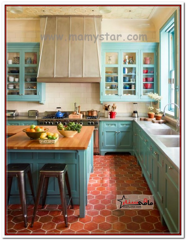 Modern wood kitchen colors 2024