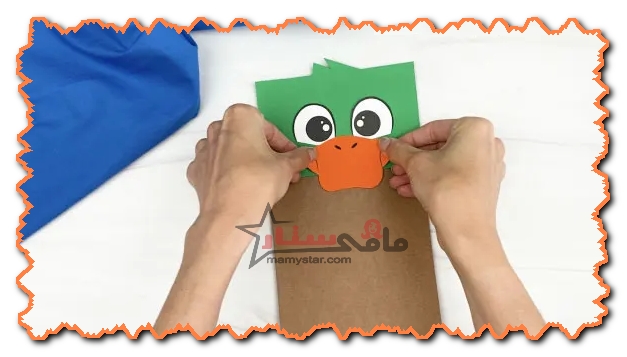 how to make a duck puppet out of paper