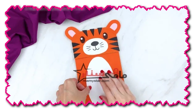 how to make a paper tiger
